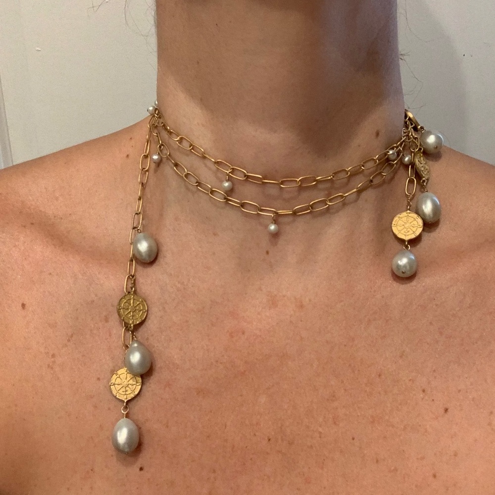 Baroque pearl set, earrings and necklace